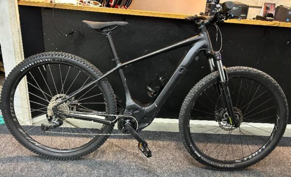 260_kaytettypyora_Kaytetty_sahkopyora_29_Specialized_Levo_HT_M__jpg