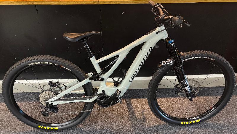 263_kaytettypyora_Kaytetty_sahkopyora_29_Specialized_Levo_Comp_M__jpeg