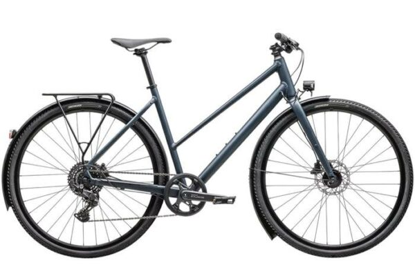 SirrusX2_0EQSt_Sininen_Specialized_28_Sirrus_X_2_0_EQ_ST_Sininen_jpg_v_1738090225